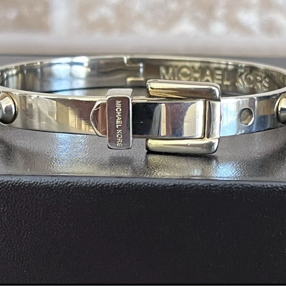 Michael Kors Silver Buckle Bracelet NWT